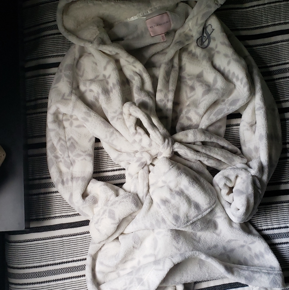 Victoria's Secret Robe